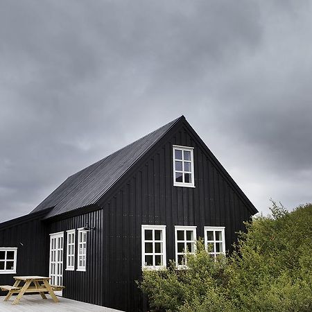 Black Timber House Borgarnes Exteriör bild